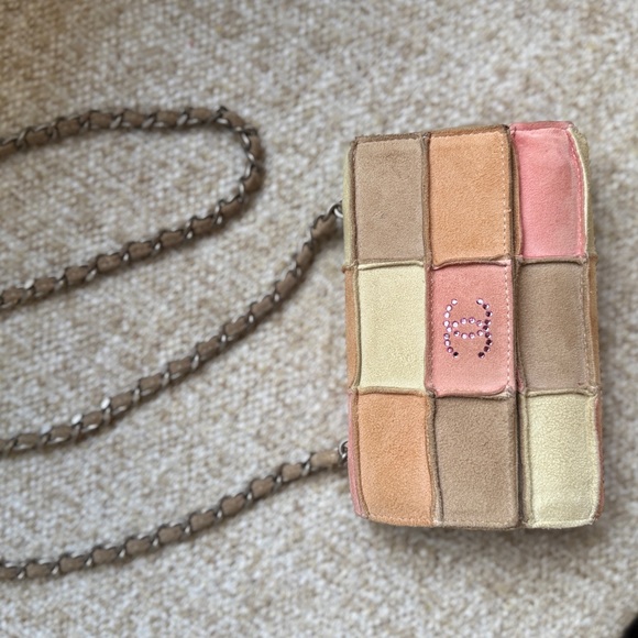 AUTH RARE CHANEL MINI PATCHWORK SUEDE FLAP BAG CC PINK CRYSTAL. VINTAGE 2004-08 - Picture 9 of 17